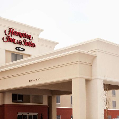 Hampton Inn & Suites By Hilton Lethbridge Ngoại thất bức ảnh