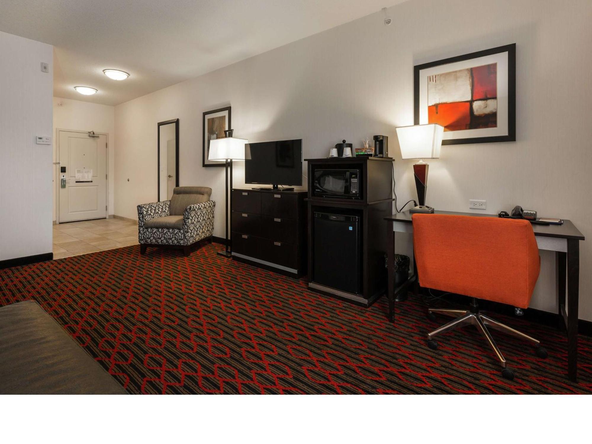 Hampton Inn & Suites By Hilton Lethbridge Ngoại thất bức ảnh