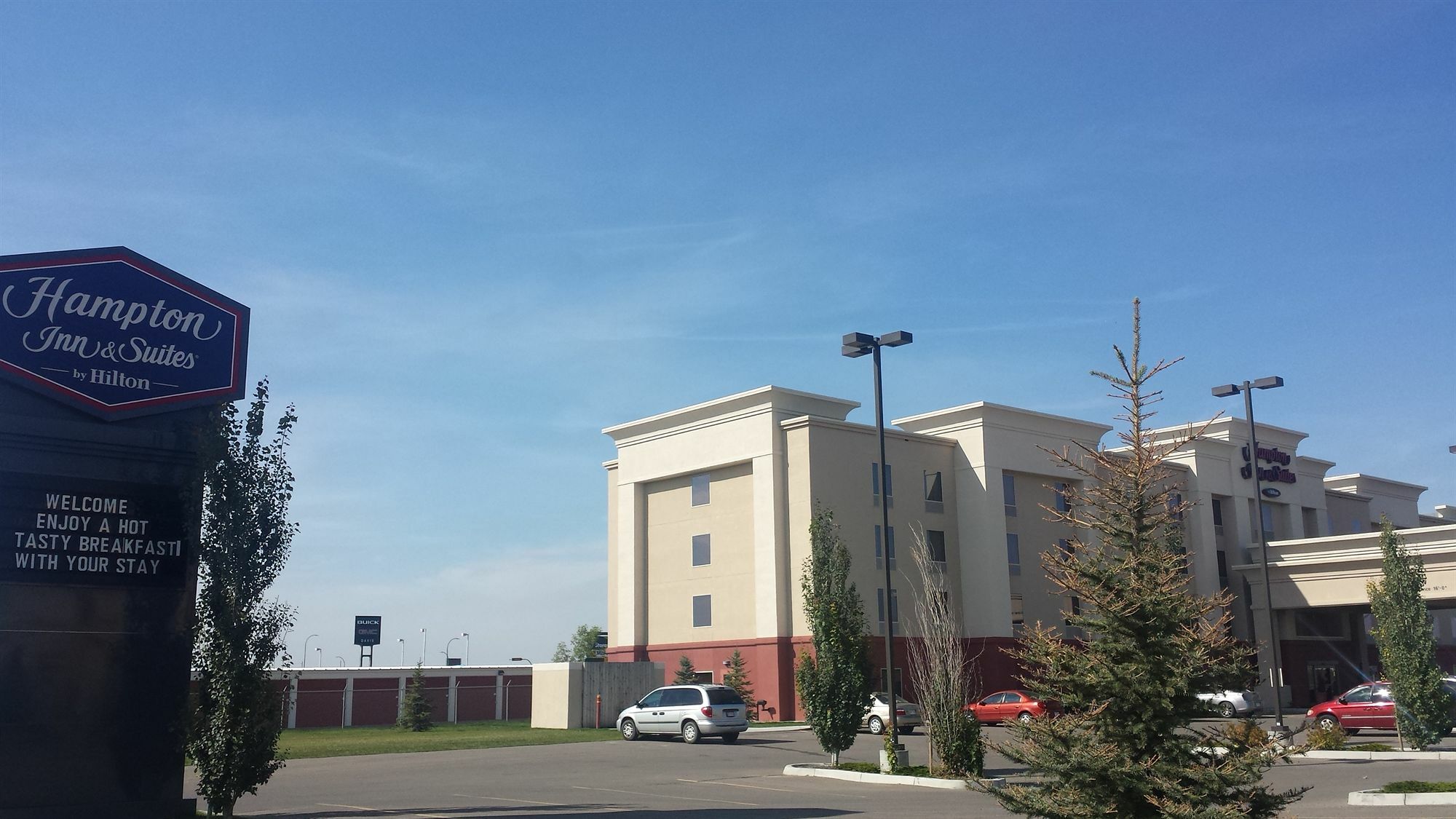 Hampton Inn & Suites By Hilton Lethbridge Ngoại thất bức ảnh